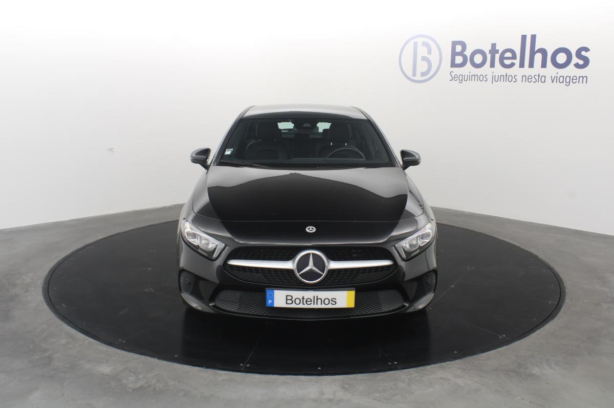 mercedes-benz-classe-a-2022-hibrido-a-gasolina-1332cc