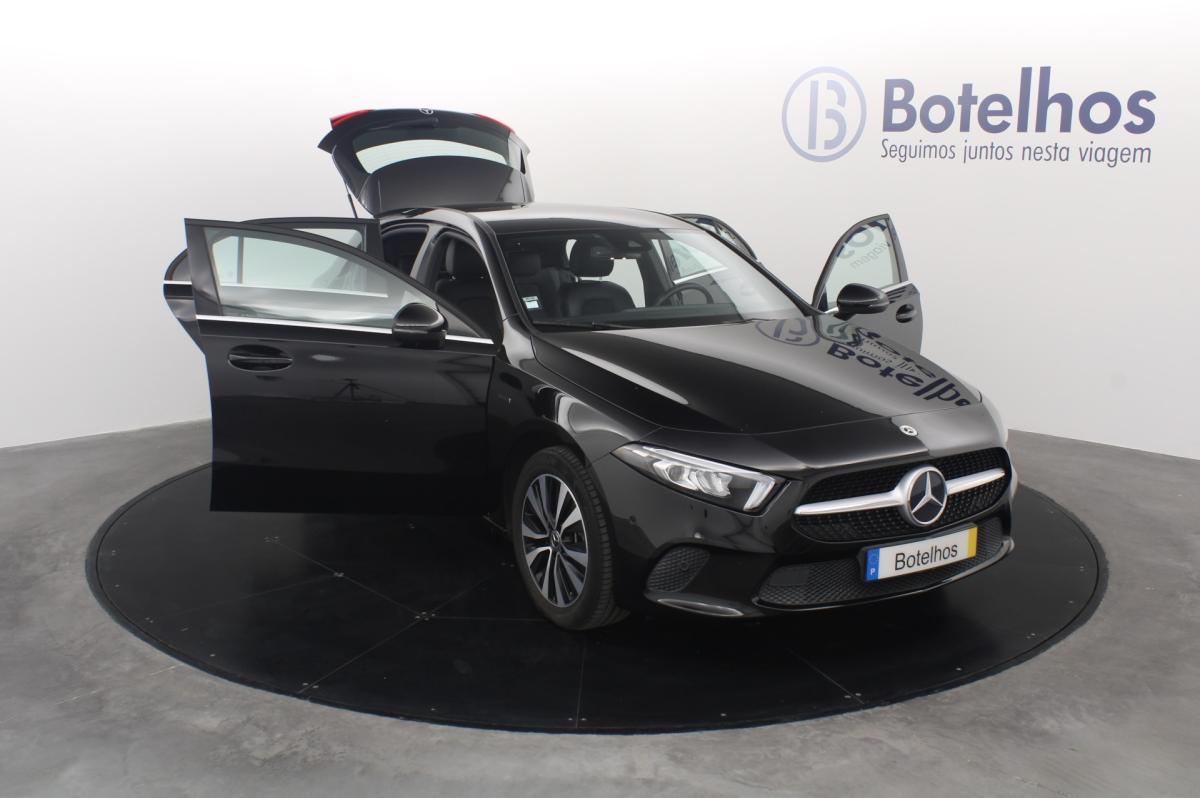 mercedes-benz-classe-a-2022-hibrido-a-gasolina-1332cc