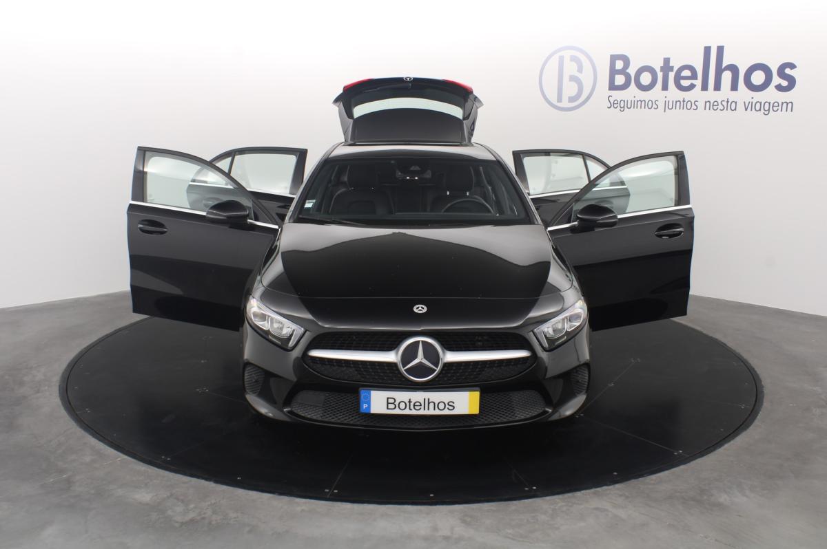 mercedes-benz-classe-a-2022-hibrido-a-gasolina-1332cc
