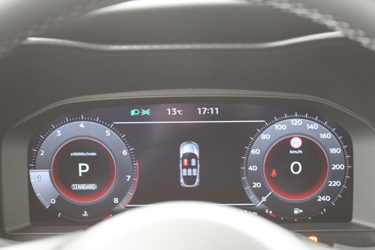 nissan-juke-2025-gasolina-999cc