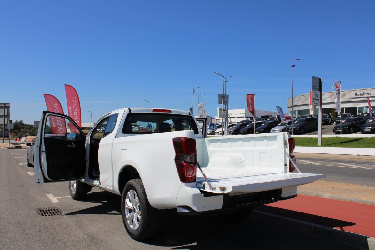 isuzu-d-max-2025-diesel-1898cc