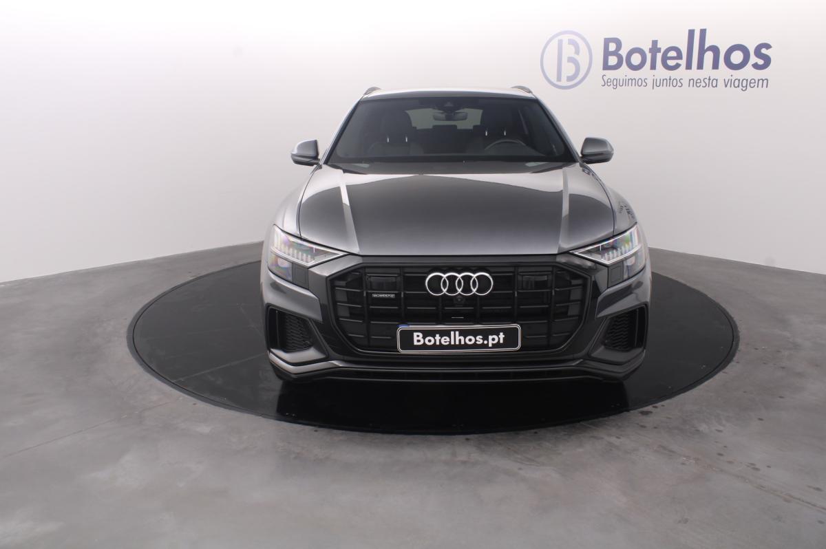 audi-q8-2022-diesel-2967cc