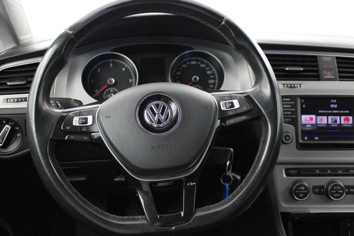 volkswagen-golf-variant-2017-diesel-1598cc