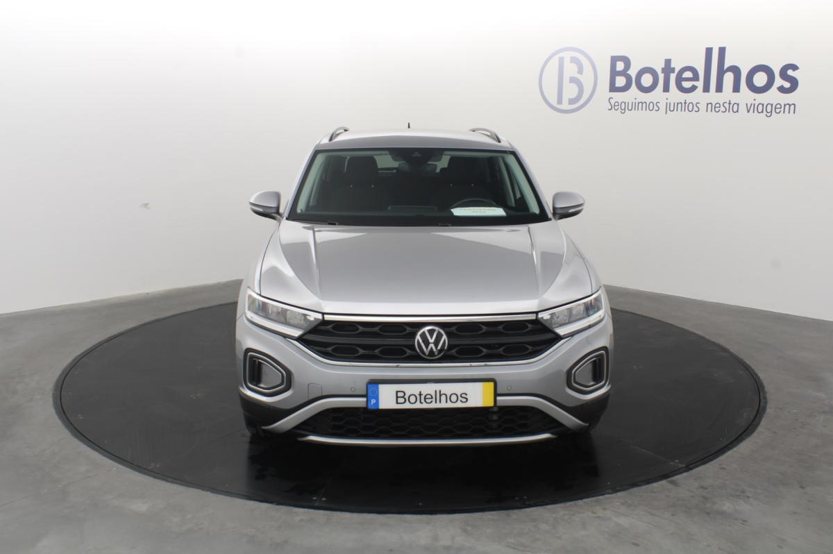 volkswagen-t-roc-2023-gasolina-999cc