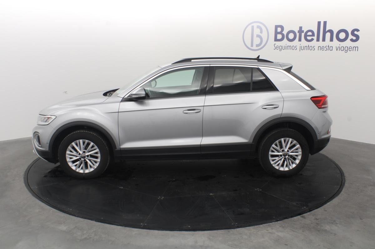 volkswagen-t-roc-2023-gasolina-999cc