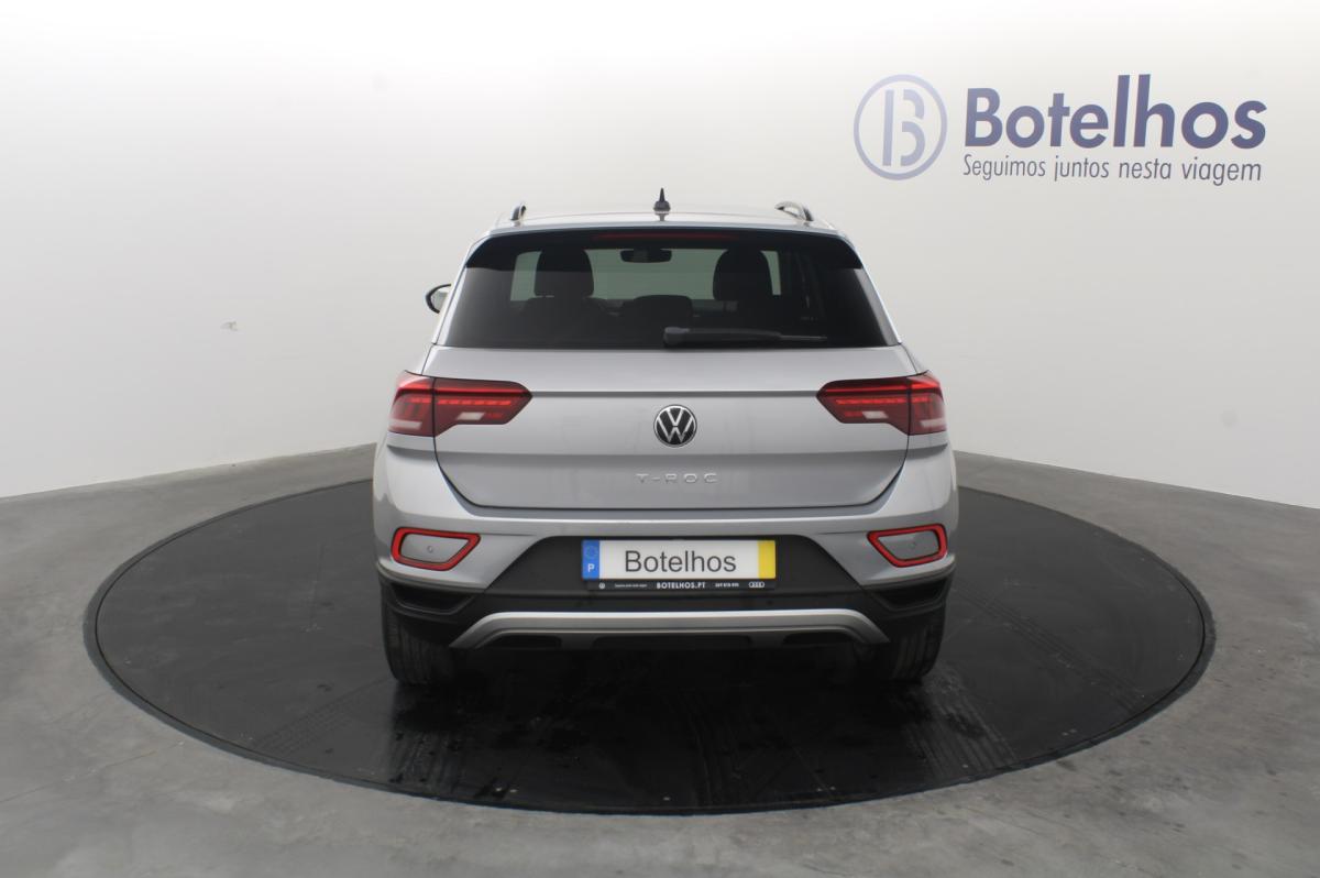 volkswagen-t-roc-2023-gasolina-999cc