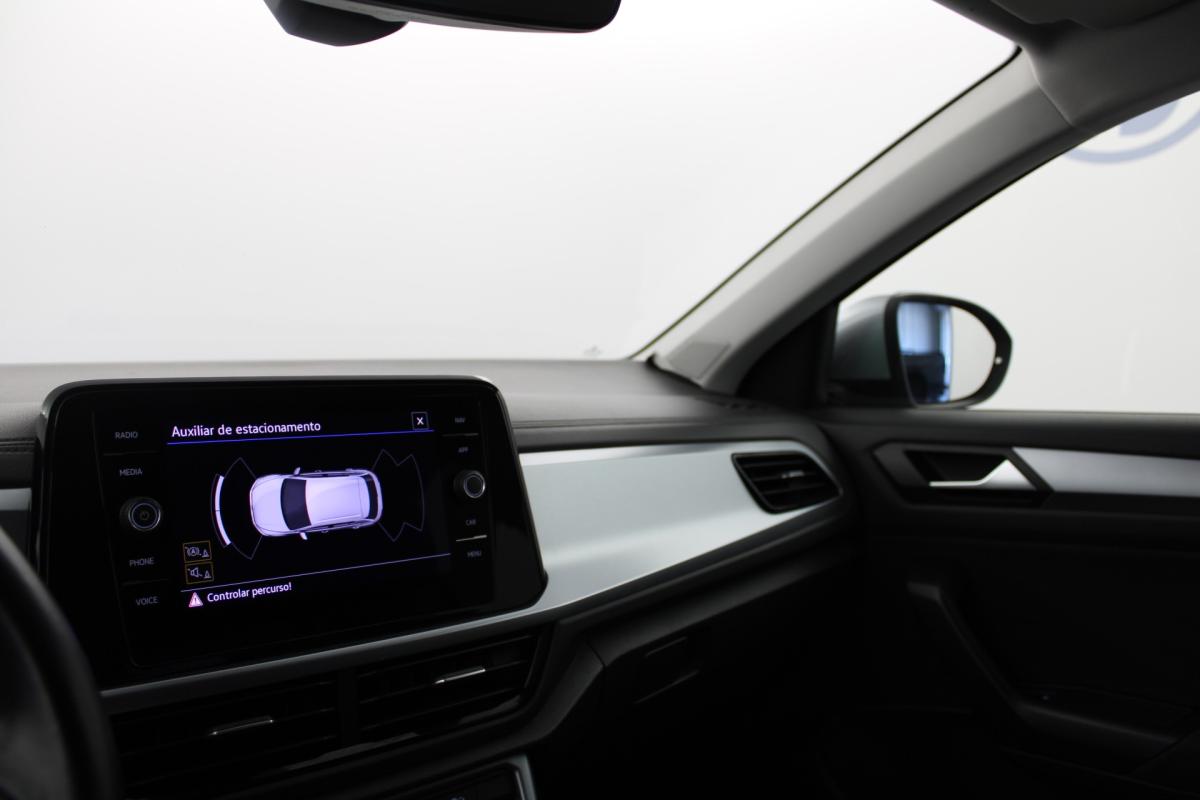 volkswagen-t-roc-2023-gasolina-999cc