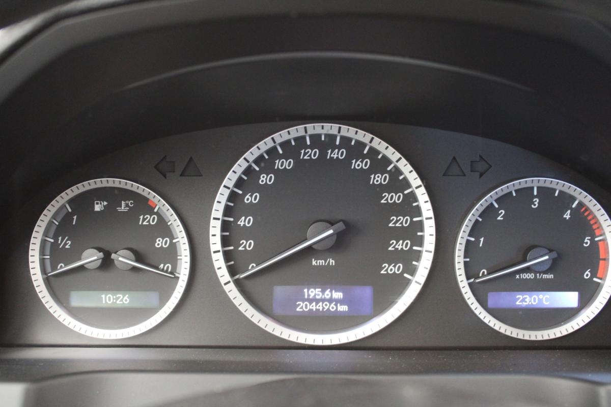 mercedes-benz-classe-c-2011-diesel-2143cc