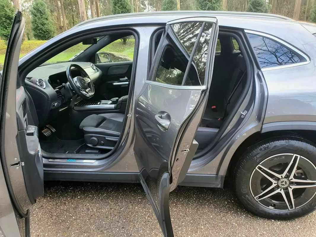 mercedes-benz-180-2023-eletrico-200cc