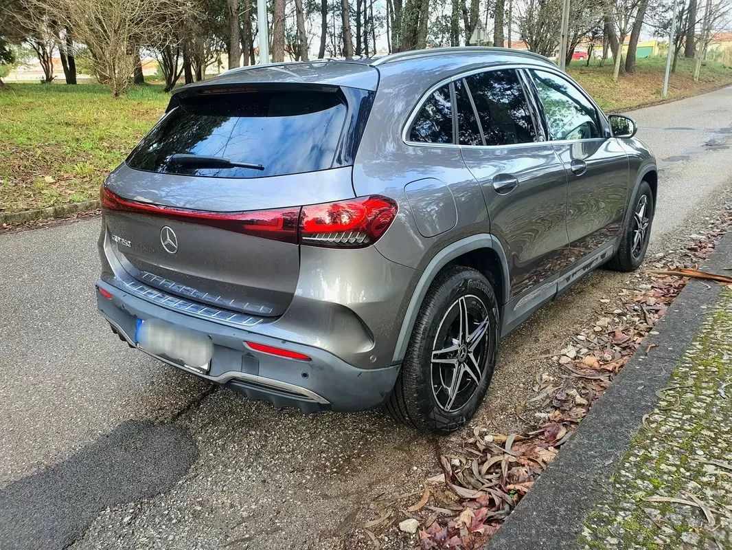 mercedes-benz-180-2023-eletrico-200cc