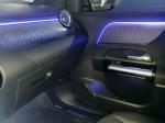 mercedes-benz-180-2023-eletrico-200cc