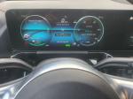 mercedes-benz-180-2023-eletrico-200cc