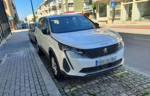 peugeot-5008-2023-diesel-1499cc