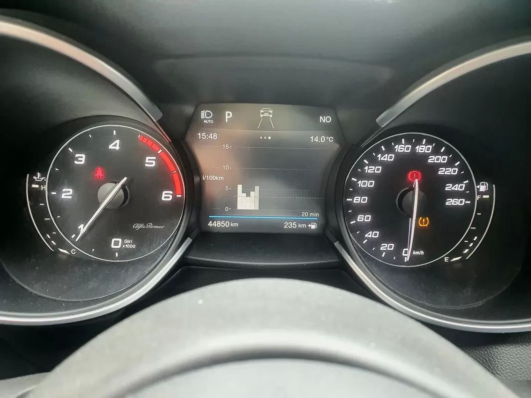 alfa-romeo-stelvio-2020-diesel-2143cc