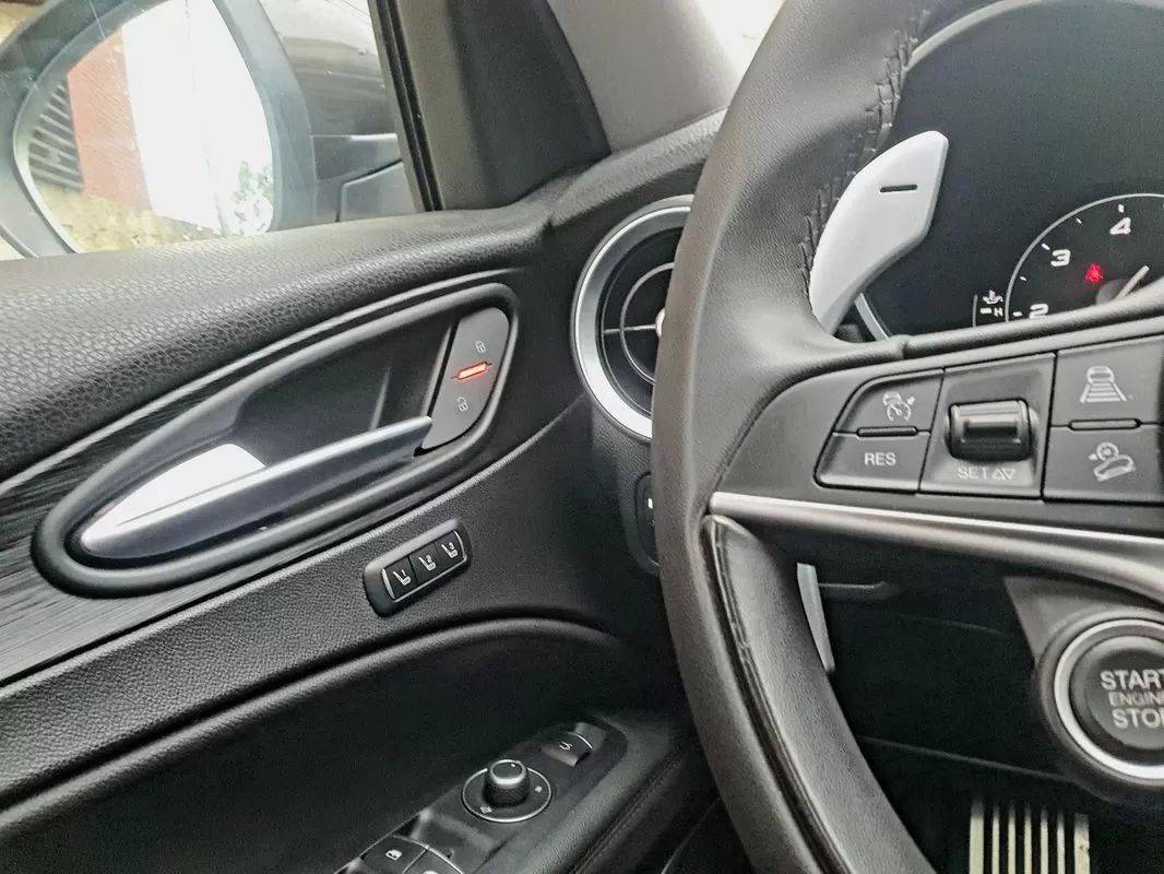 alfa-romeo-stelvio-2020-diesel-2143cc
