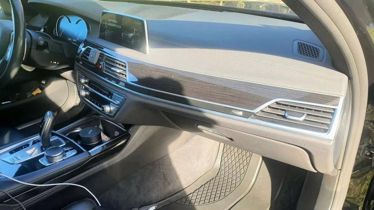 bmw-1600-gt-2015-diesel-2993cc