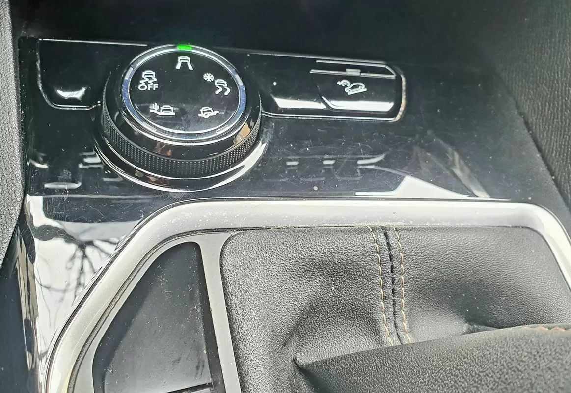 peugeot-5008-2021-diesel-1499cc