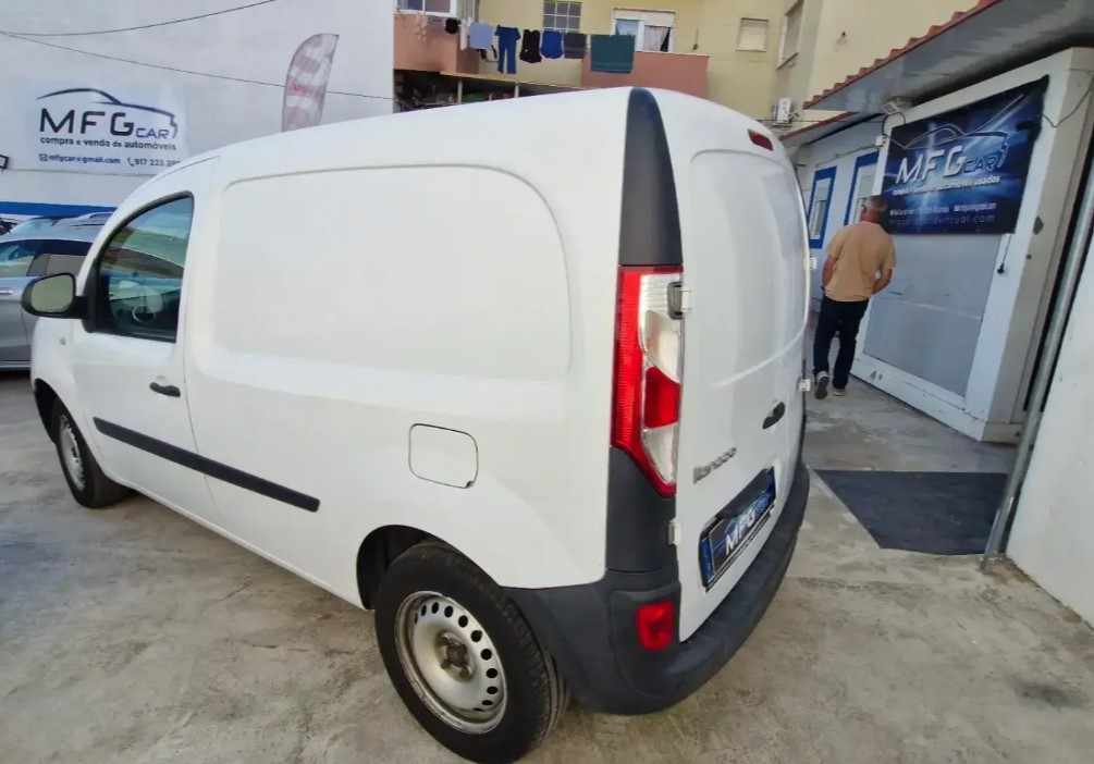 renault-kangoo-1-5-dci-2018-diesel-1461cc