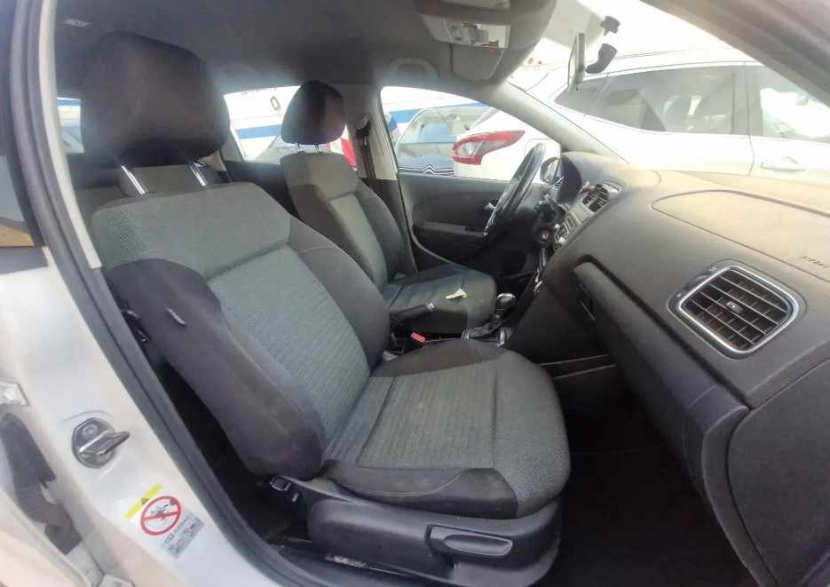 volkswagen-polo-1-6-tdi-2010-diesel-1598cc