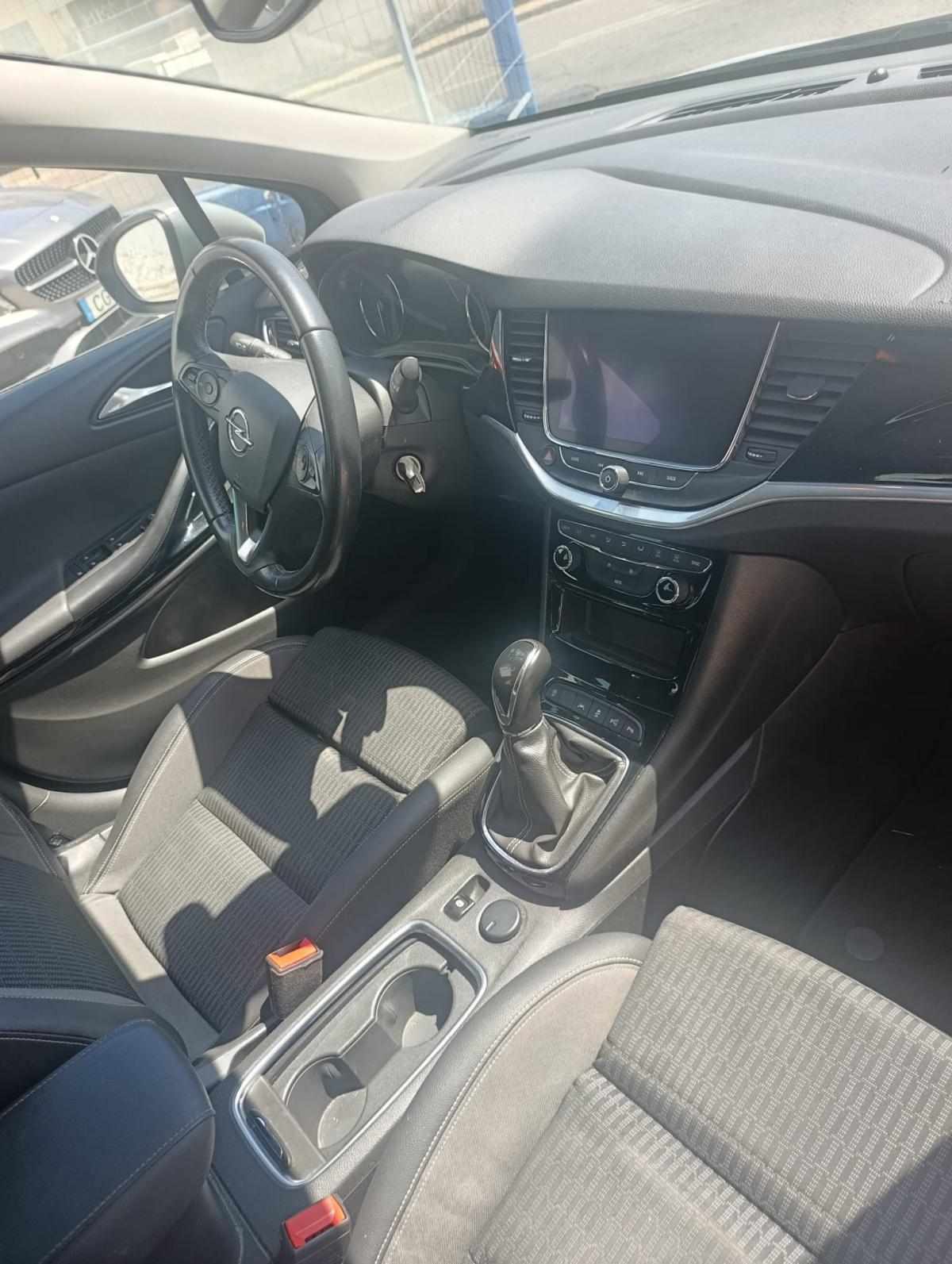 opel-astra-sports-tourer-1-6-cdti-2021-diesel-1600cc