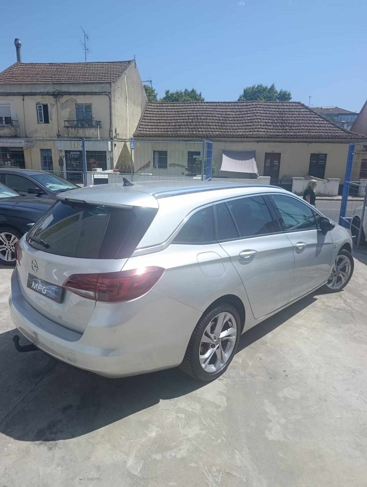 opel-astra-sports-tourer-1-6-cdti-2021-diesel-1600cc