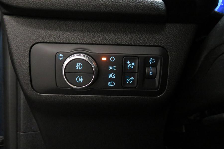 ford-kuga-2022-diesel-1499cc