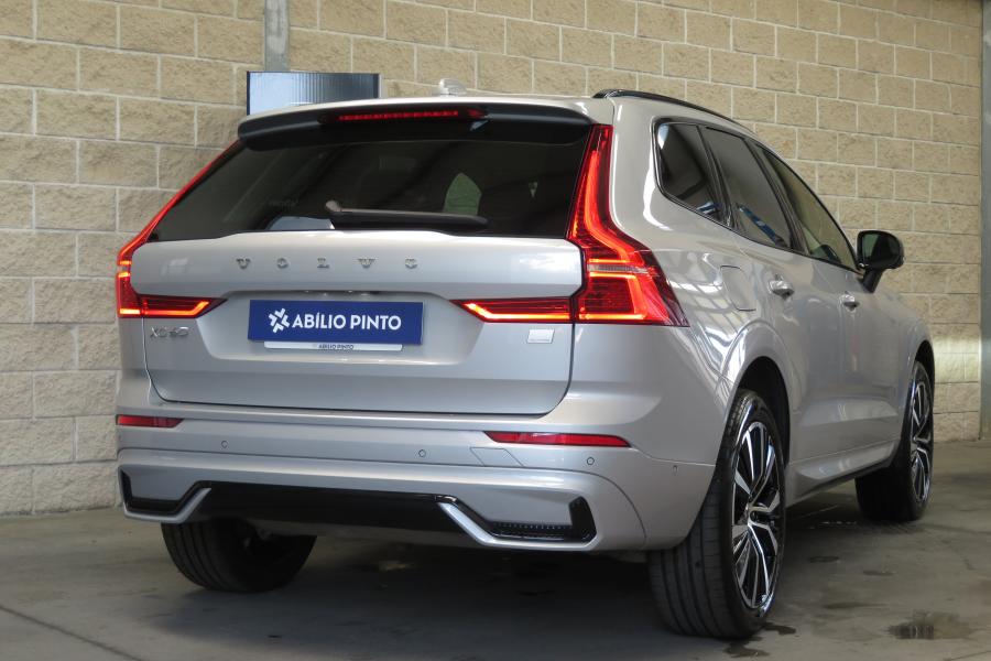 volvo-xc60-2022-hibrido-a-gasolina-1969cc