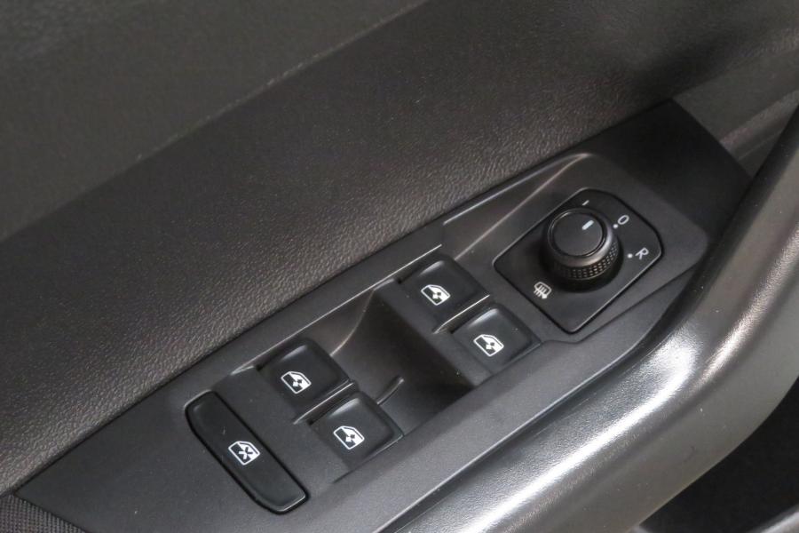 volkswagen-polo-2023-gasolina-999cc