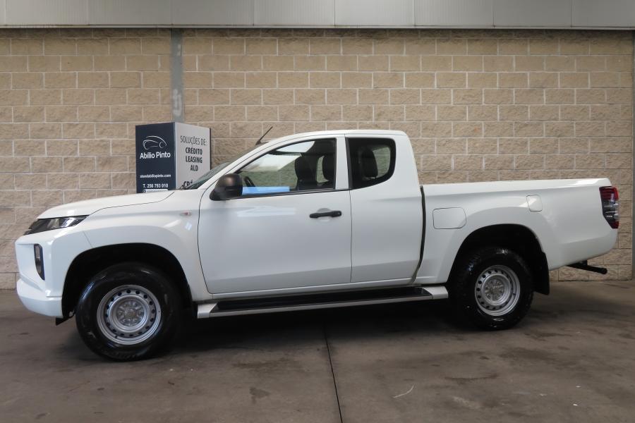 mitsubishi-l200-2022-diesel-2268cc