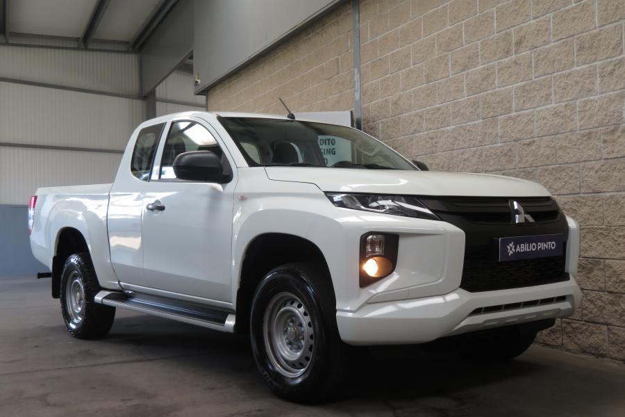 mitsubishi-l200-2022-diesel-2268cc