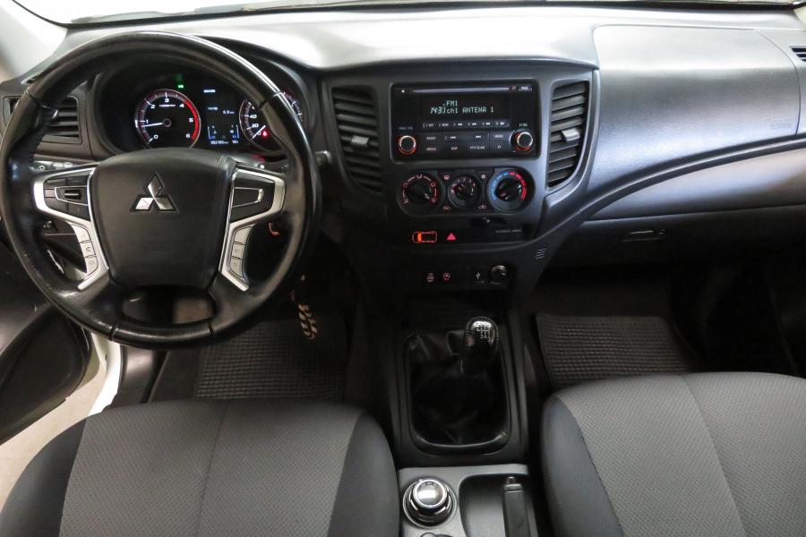 mitsubishi-l200-2022-diesel-2268cc
