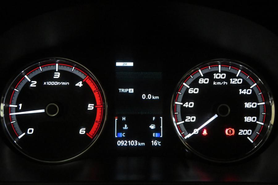 mitsubishi-l200-2022-diesel-2268cc