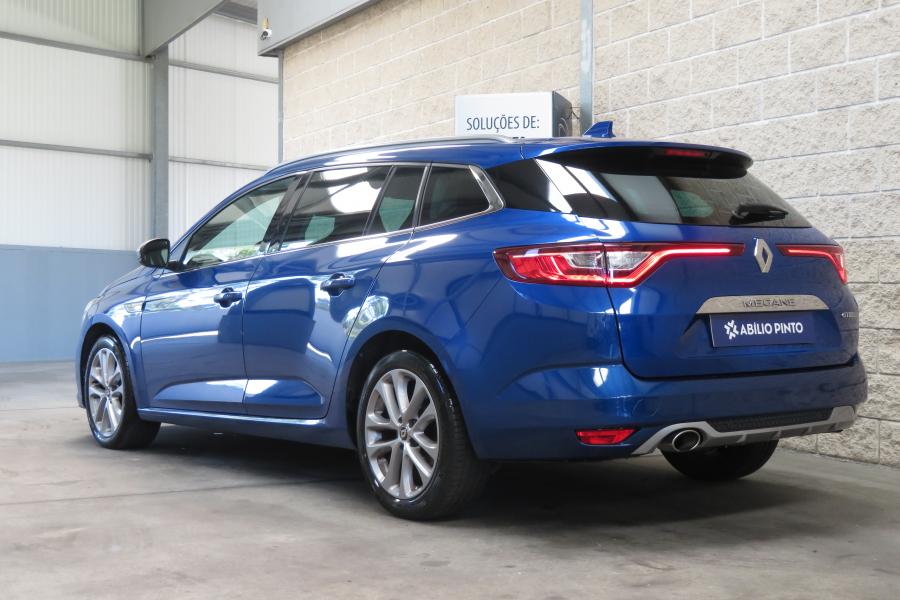 renault-megane-sport-tourer-2018-diesel-1461cc