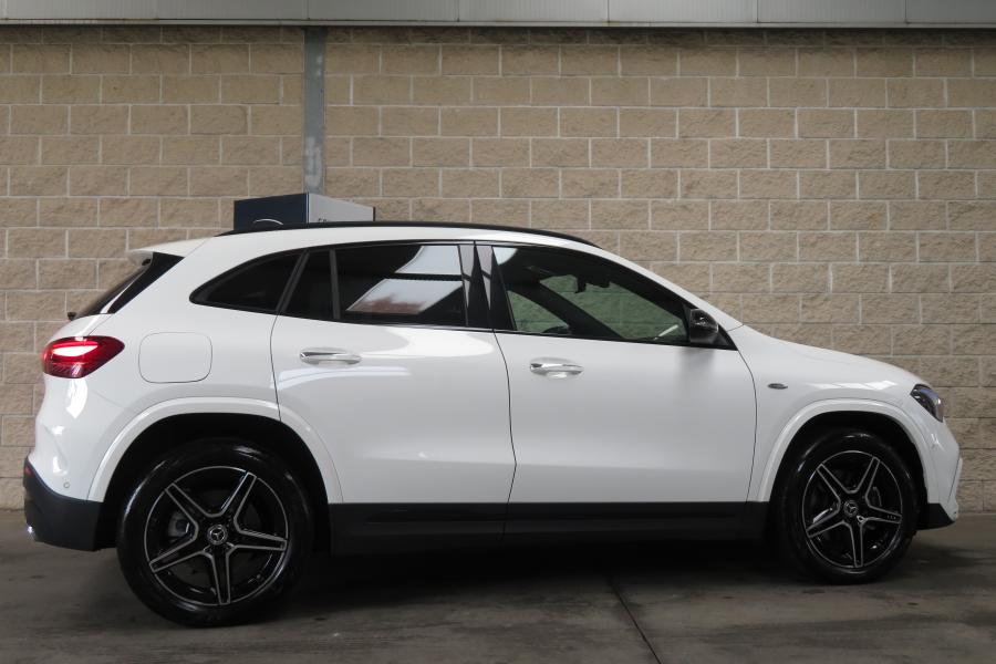 mercedes-benz-gla-2025-hibrido-a-gasolina-1332cc