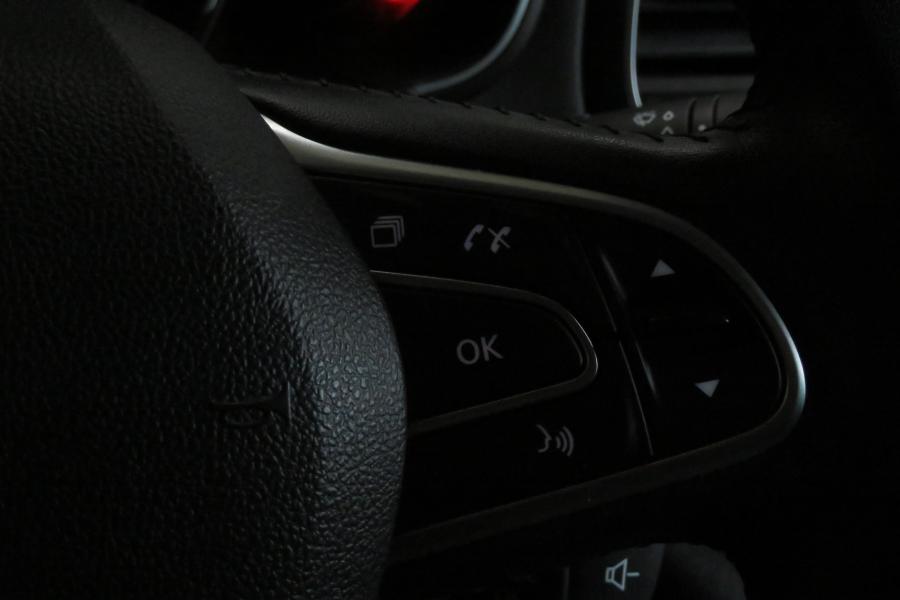 renault-megane-sport-tourer-2021-diesel-1461cc