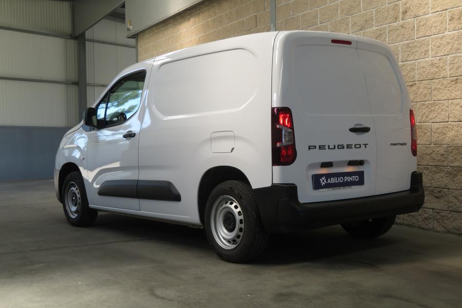 peugeot-partner-2025-diesel-1499cc