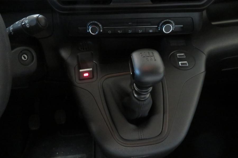peugeot-partner-2025-diesel-1499cc