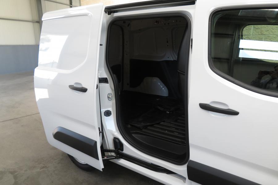peugeot-partner-2025-diesel-1499cc