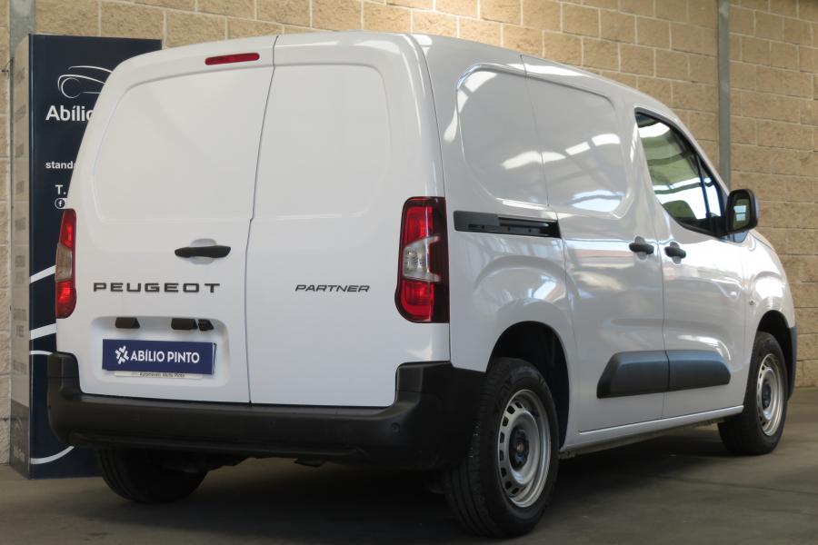 peugeot-partner-2025-diesel-1499cc