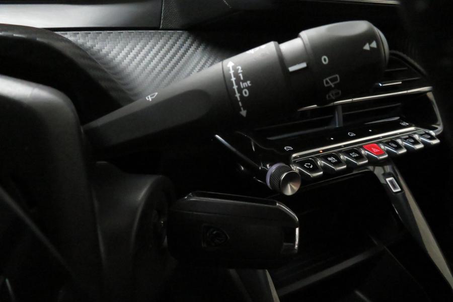 peugeot-208-2024-gasolina-1199cc