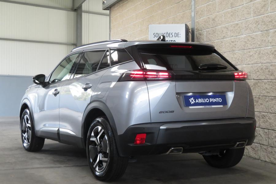 peugeot-2008-2024-gasolina-1199cc