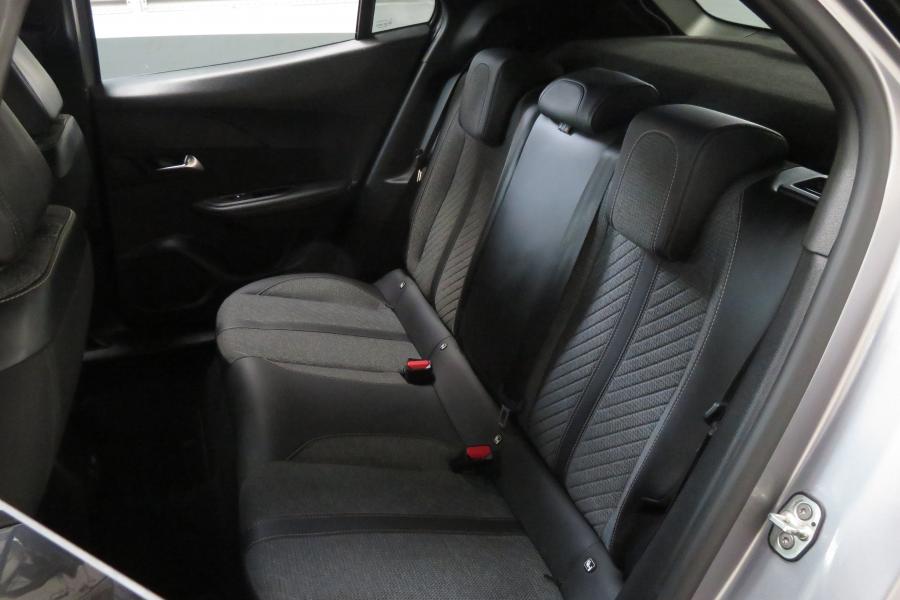 peugeot-2008-2024-gasolina-1199cc