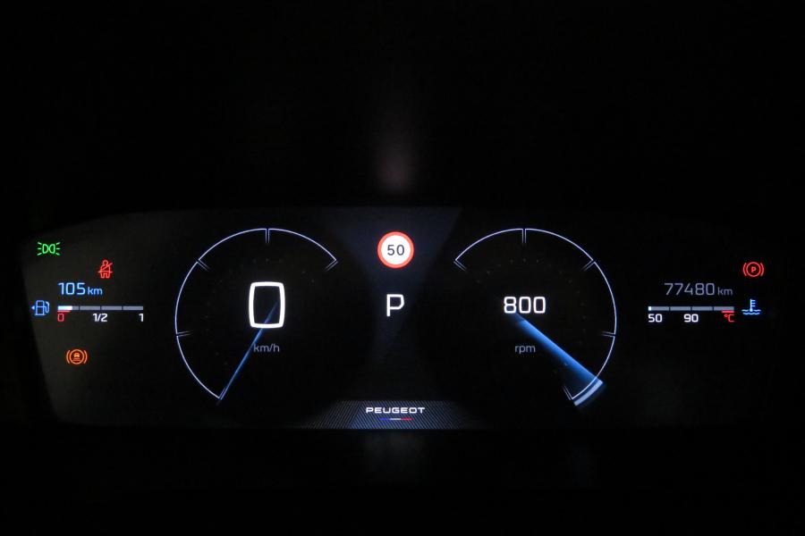 peugeot-2008-2024-gasolina-1199cc