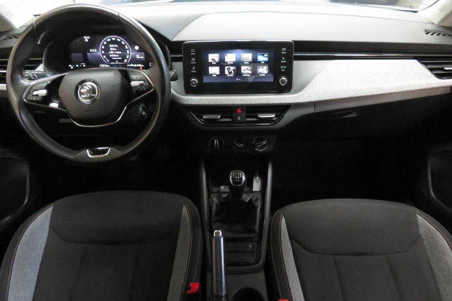 skoda-kamiq-2024-gasolina-999cc