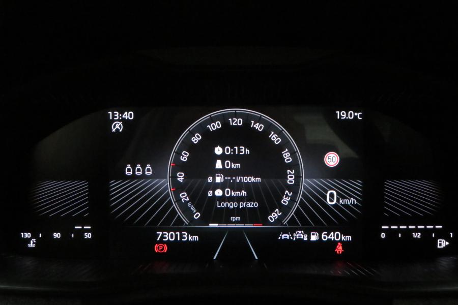 skoda-kamiq-2024-gasolina-999cc