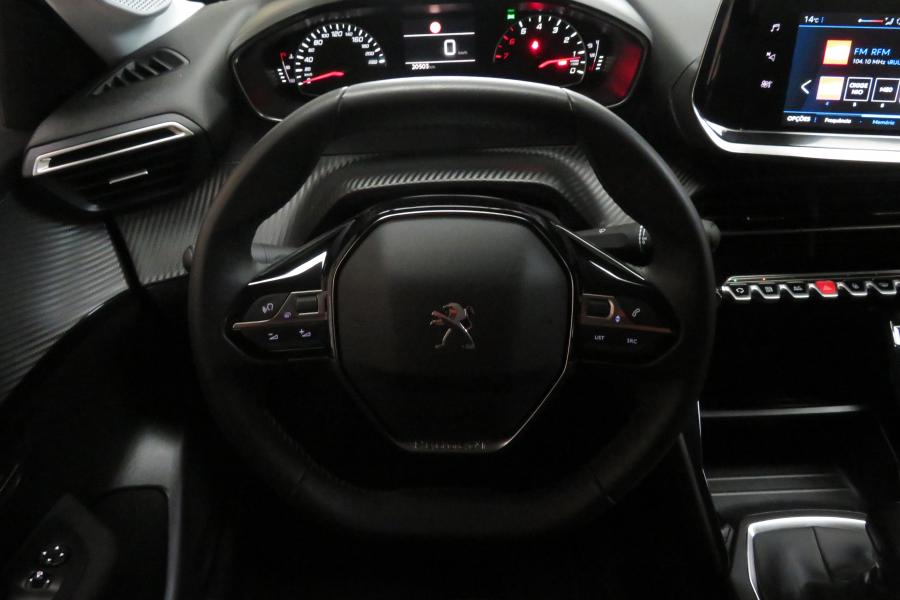 peugeot-208-2023-gasolina-1199cc