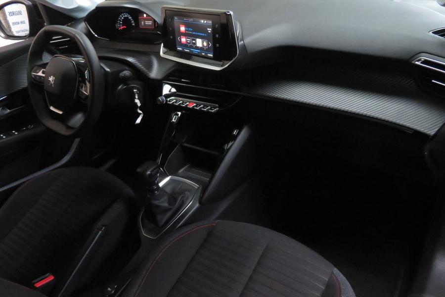 peugeot-208-2023-gasolina-1199cc