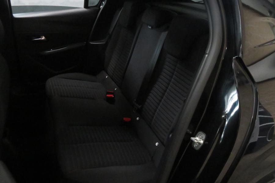 peugeot-208-2023-gasolina-1199cc