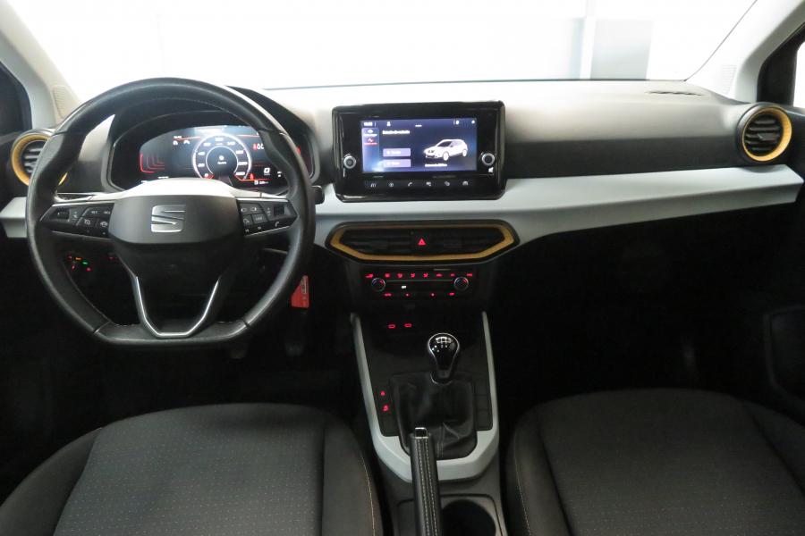seat-arona-2023-gasolina-999cc