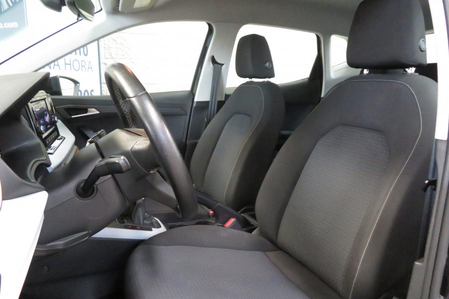 seat-arona-2023-gasolina-999cc